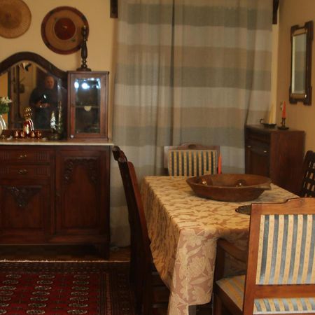 Classic Apartment In 칼라마타 외부 사진