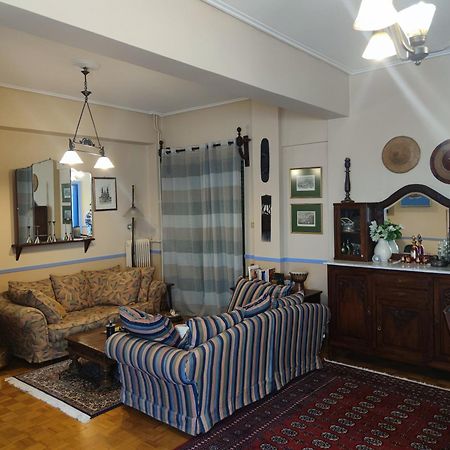 Classic Apartment In 칼라마타 외부 사진