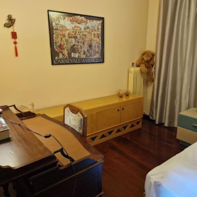Classic Apartment In 칼라마타 외부 사진