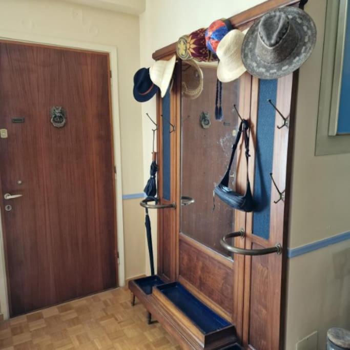 Classic Apartment In 칼라마타 외부 사진